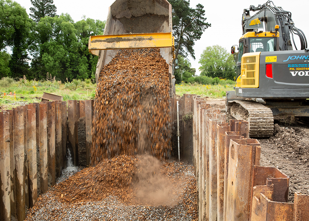 Construction of the woodchip denitrification wall at Silverstream Reserve